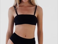 Video: Rio De Sol Set Set Shimmer-Black Bandeau-Reto Hotpants
