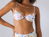 Video: Rio De Sol Bottom Bottom Countryside Hotpants