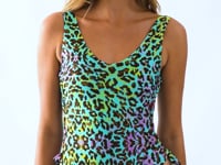 Video: Rio De Sol One-Piece Morumbi Zoe