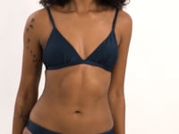 Video: Rio De Sol Bottom Bottom Shimmer-Shark Essential-Comfy