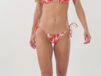 Video: Rio De Sol Set Set Mirage Tri-Inv Cheeky-Tie