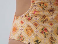 Video: Rio De Sol One-Piece Mosaico Maeve