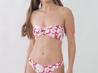Video: Wednesday In Hawaii By Rio De Sol Bottom Bottom Pua-Hibiscus Waikiki