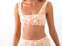 Video: Rio De Sol Top Top Sahari Mary