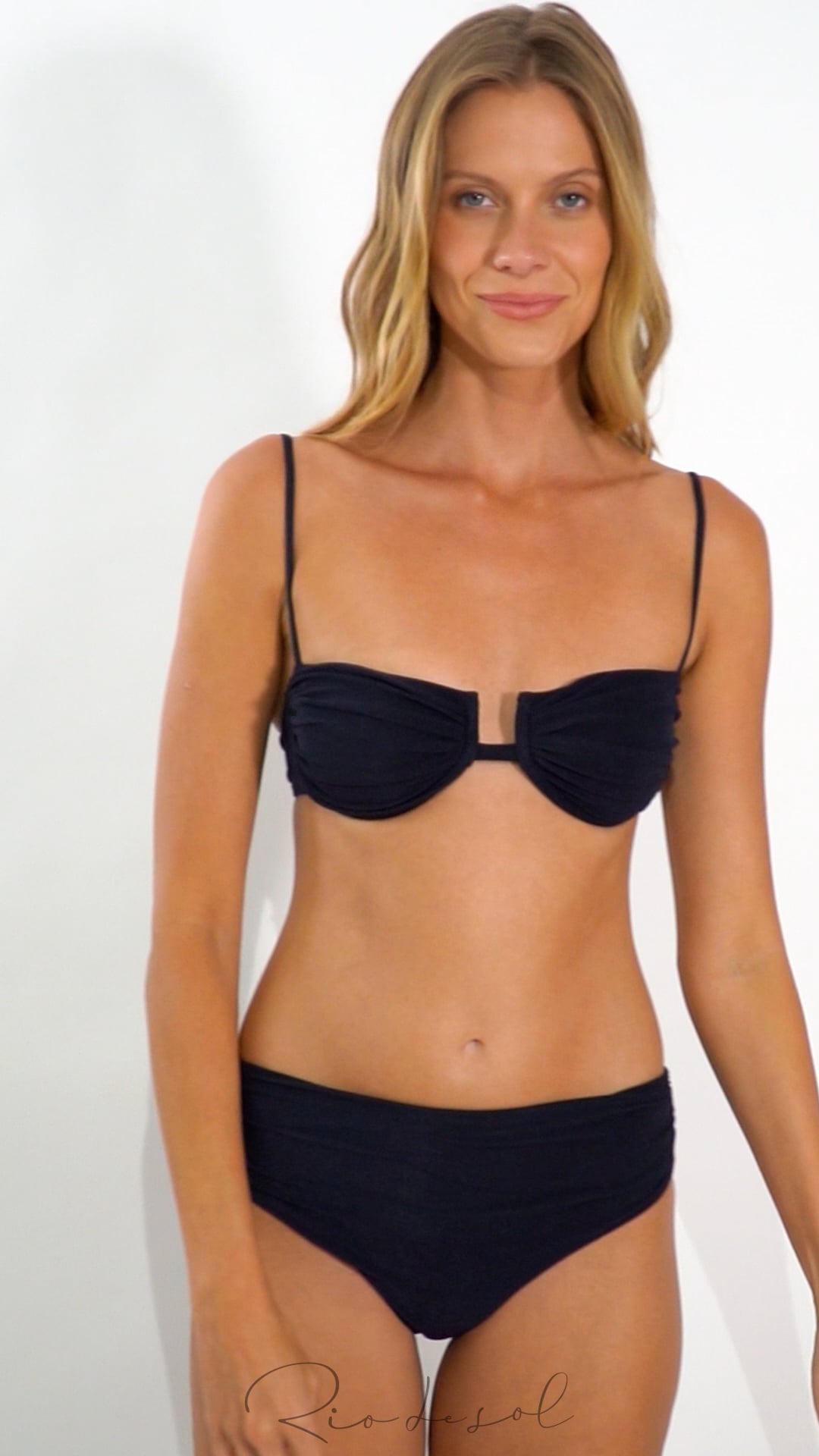 Video: Rio De Sol Bikini Bottoms Bottom Malibu-Black Amy