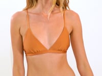 Video: Rio De Sol Bottom Bottom Shimmer-Nocciola Essential-Comfy