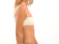 Video: Rio De Sol Bottom Bottom Brisa-Offwhite Essential
