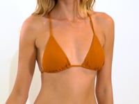 Video: Rio De Sol Set Set Ferrugo Tri-Aya Cheeky-Aya