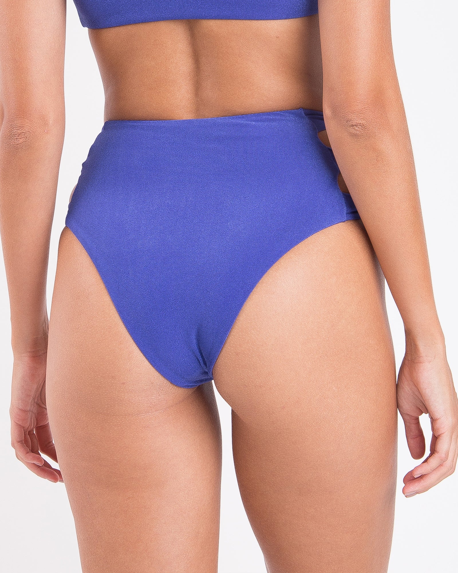 Image 05: Rio De Sol Bottom Bottom Malibu-Indigo Highwaist-Spin