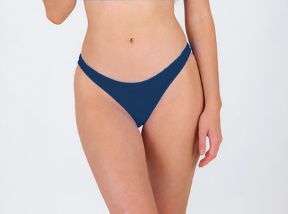 Model Front: Rio De Sol Bottom Bottom Navy Essential-Comfy