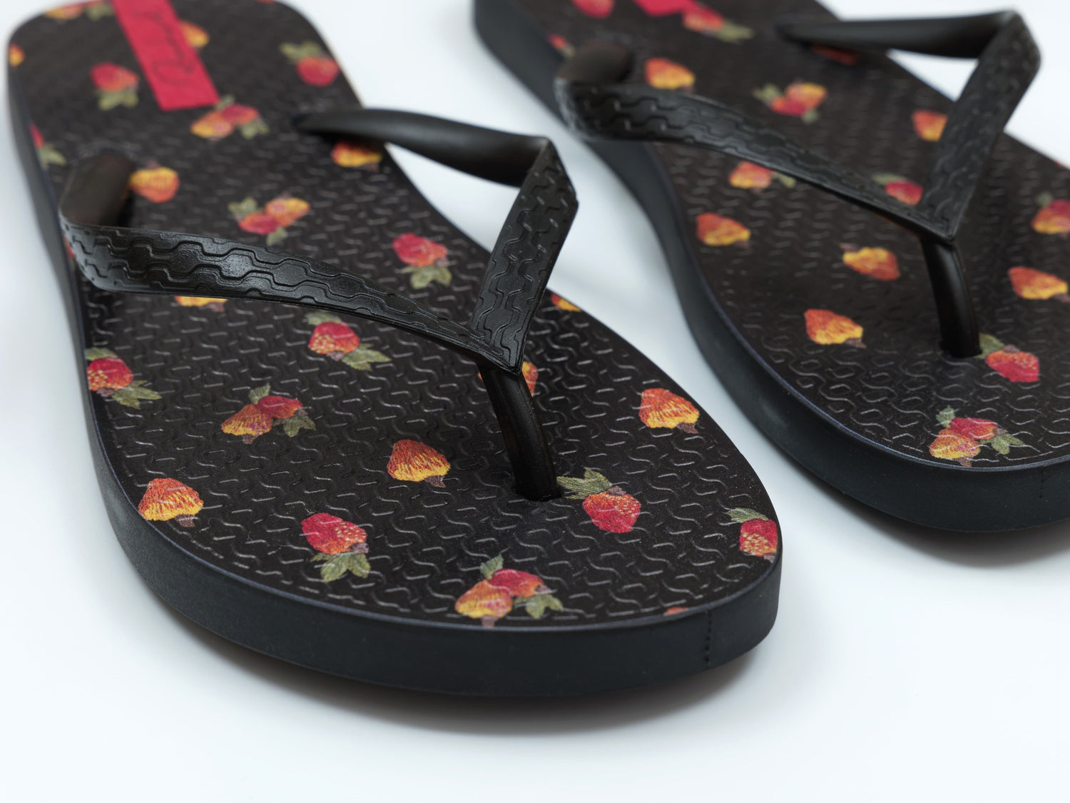 Product Back: Rio De Sol Flip-Flop Cashew Slim