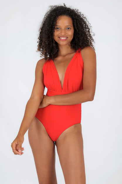 Model Front: Rio De Sol One-Piece Rouge Marina