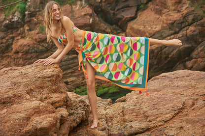 Image 08: Rio De Sol Set Set Garden-City Bandeau-Reto Hotpant-Cos